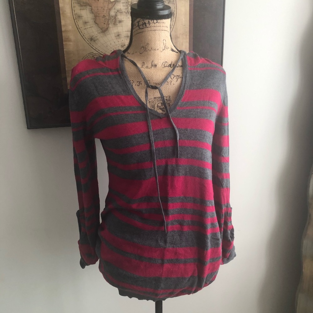 Motherhood Maternity hooded pullover sweater